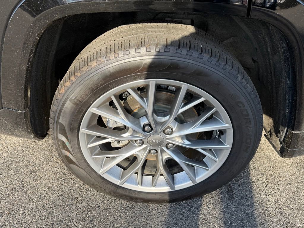 Certified 2024 Jeep Grand Cherokee L Summit image 14