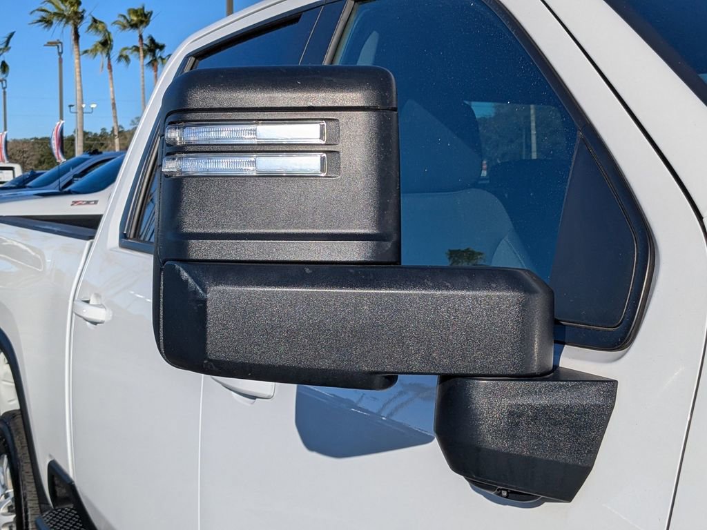 Used 2025 Chevrolet Silverado 2500 LT w/ Convenience Package image 12
