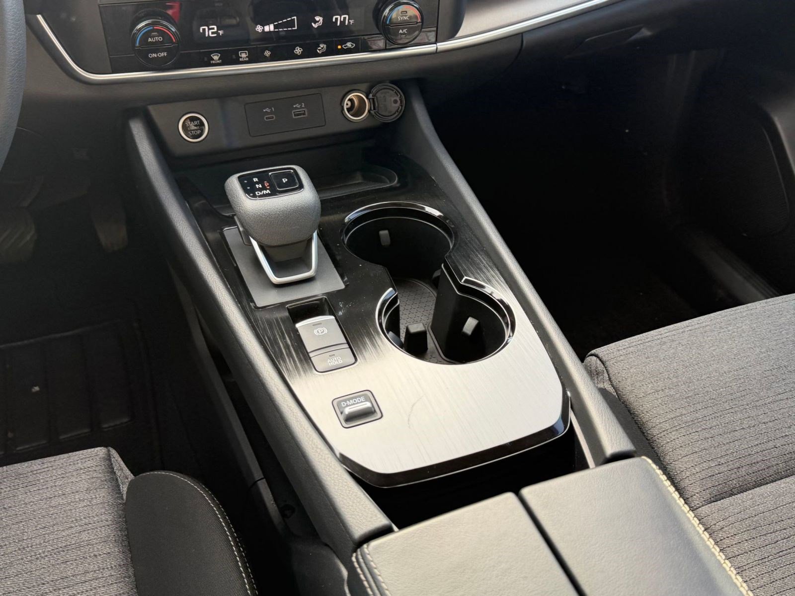 Certified 2023 Nissan Rogue SV image 16