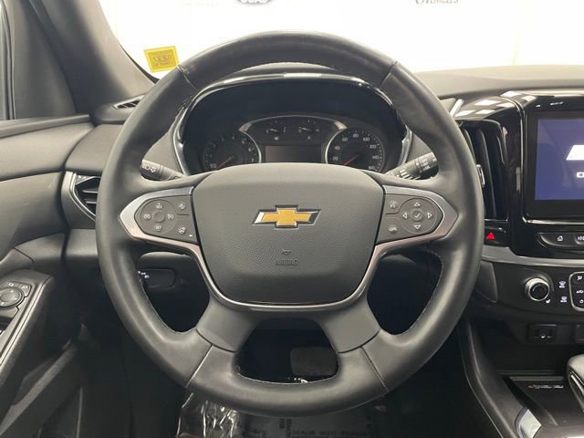 Used 2023 Chevrolet Traverse LT image 11
