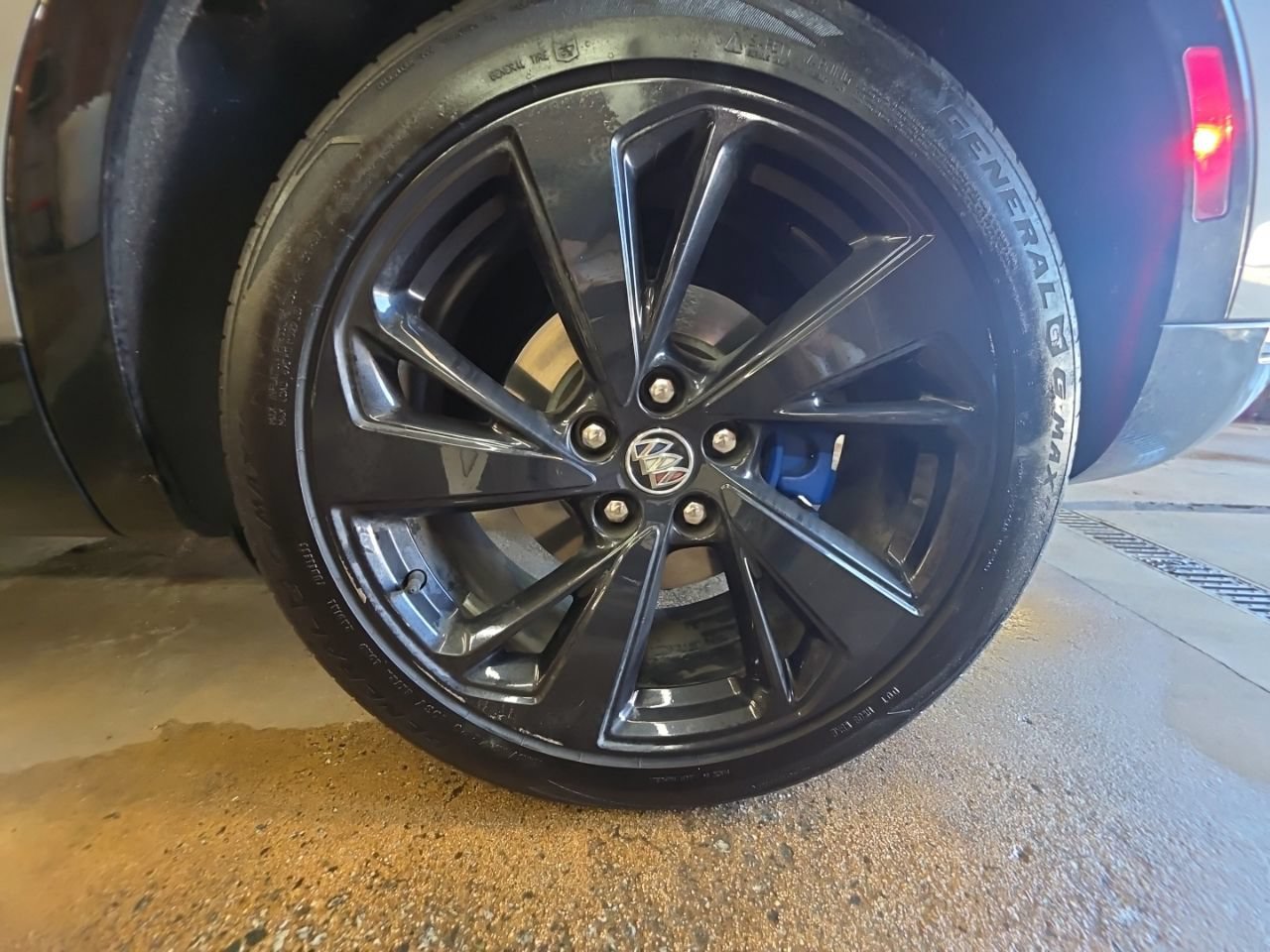 Used 2023 Buick Envision Preferred FWD image 25