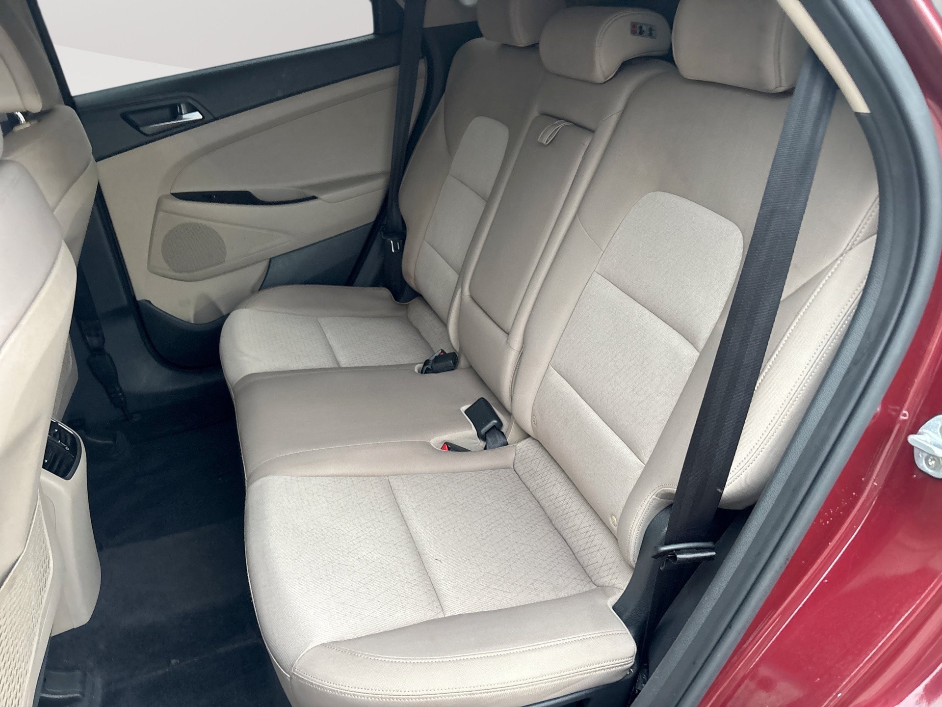 Used 2017 Hyundai Tucson Sport w/ Cargo Package AWD/4WD image 25