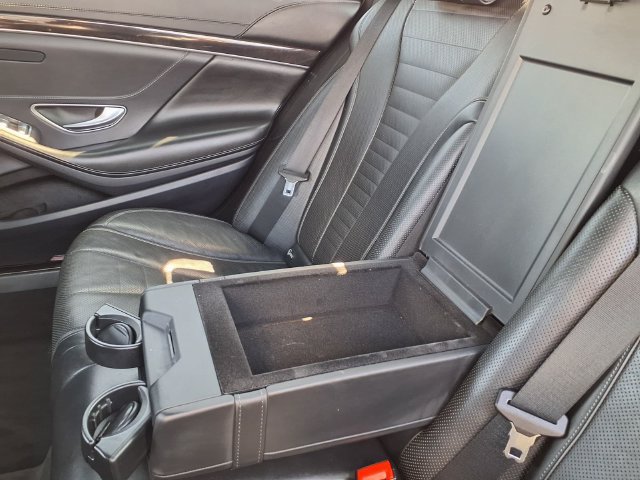 Used 2020 Mercedes-Benz S 560 Sedan image 14