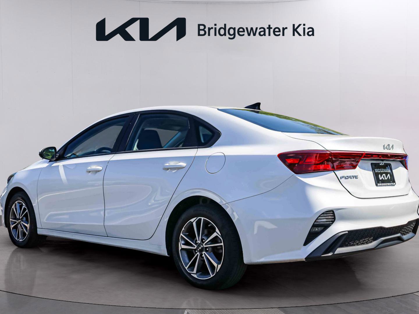 Certified 2023 Kia Forte LXS w/ LXS Technology Package FWD image 4