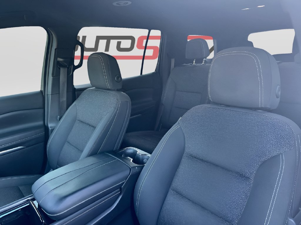 Used 2024 Chevrolet Traverse LS w/ Midnight/Sport Edition FWD image 20