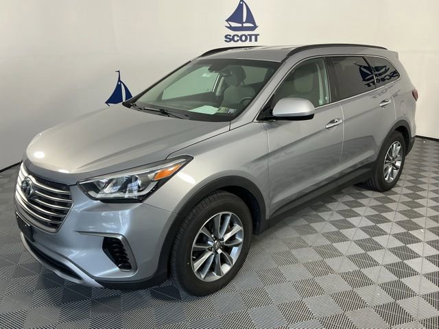 Used 2017 Hyundai Santa Fe SE image 3