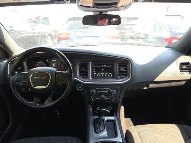 Used 2022 Dodge Charger SXT w/ Blacktop Package RWD image 7
