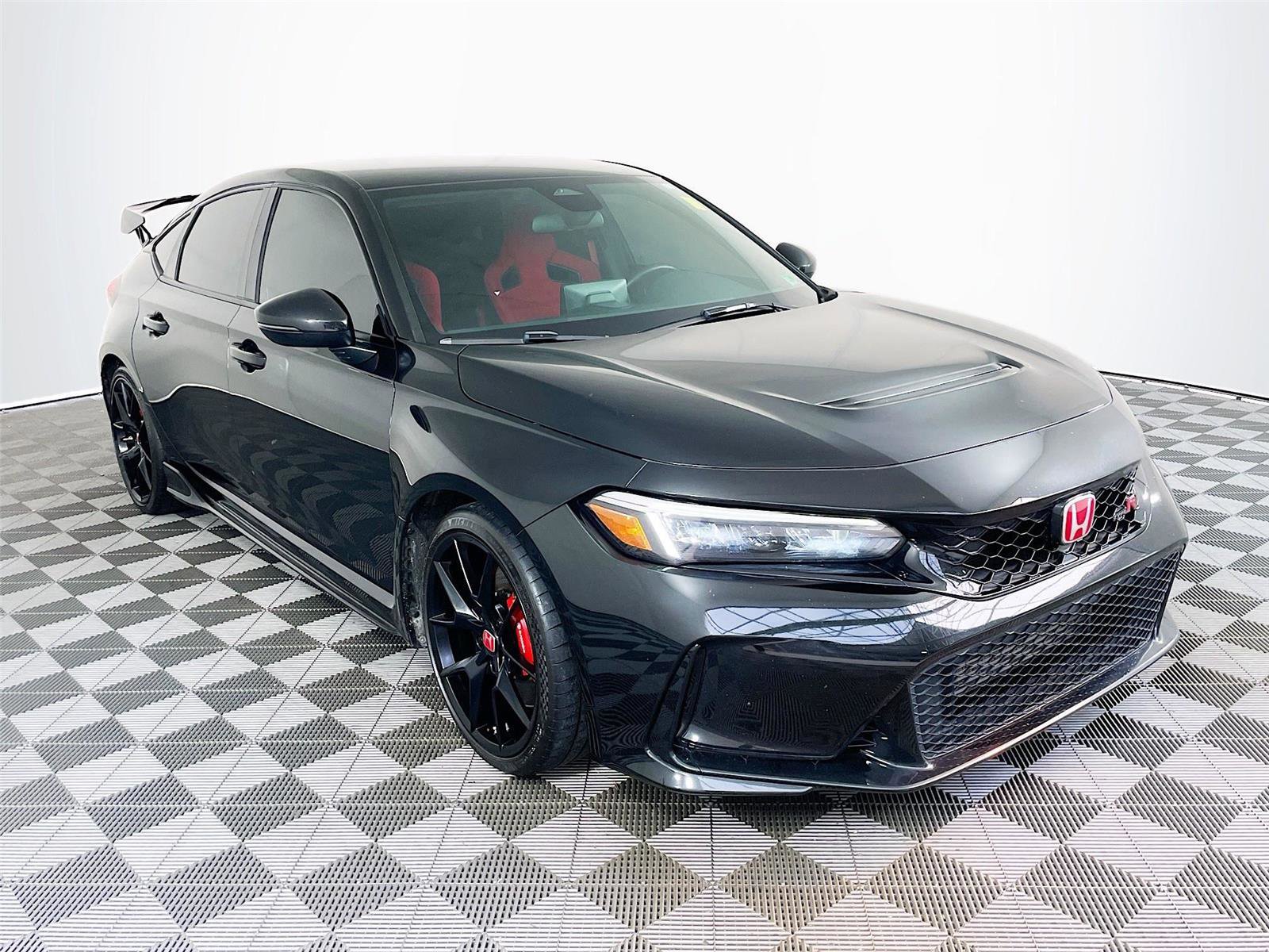 Used 2023 Honda Civic Type R image 1