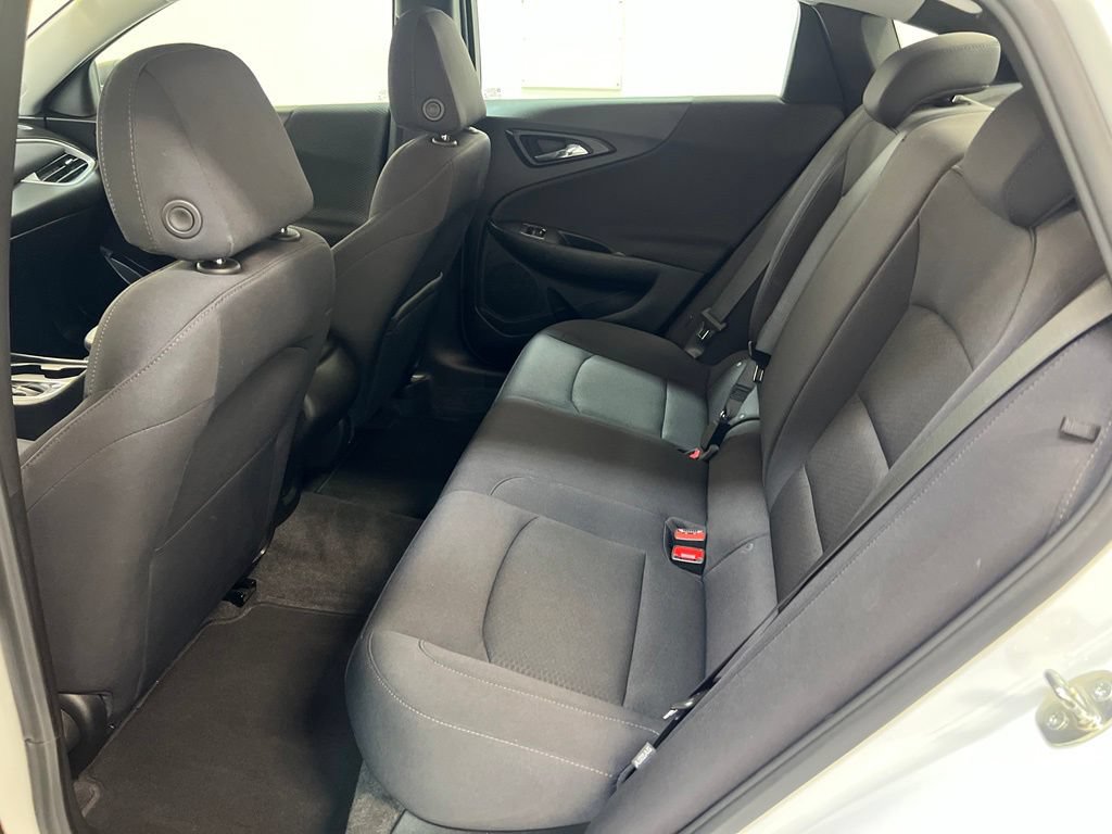 Used 2023 Chevrolet Malibu LS FWD image 28