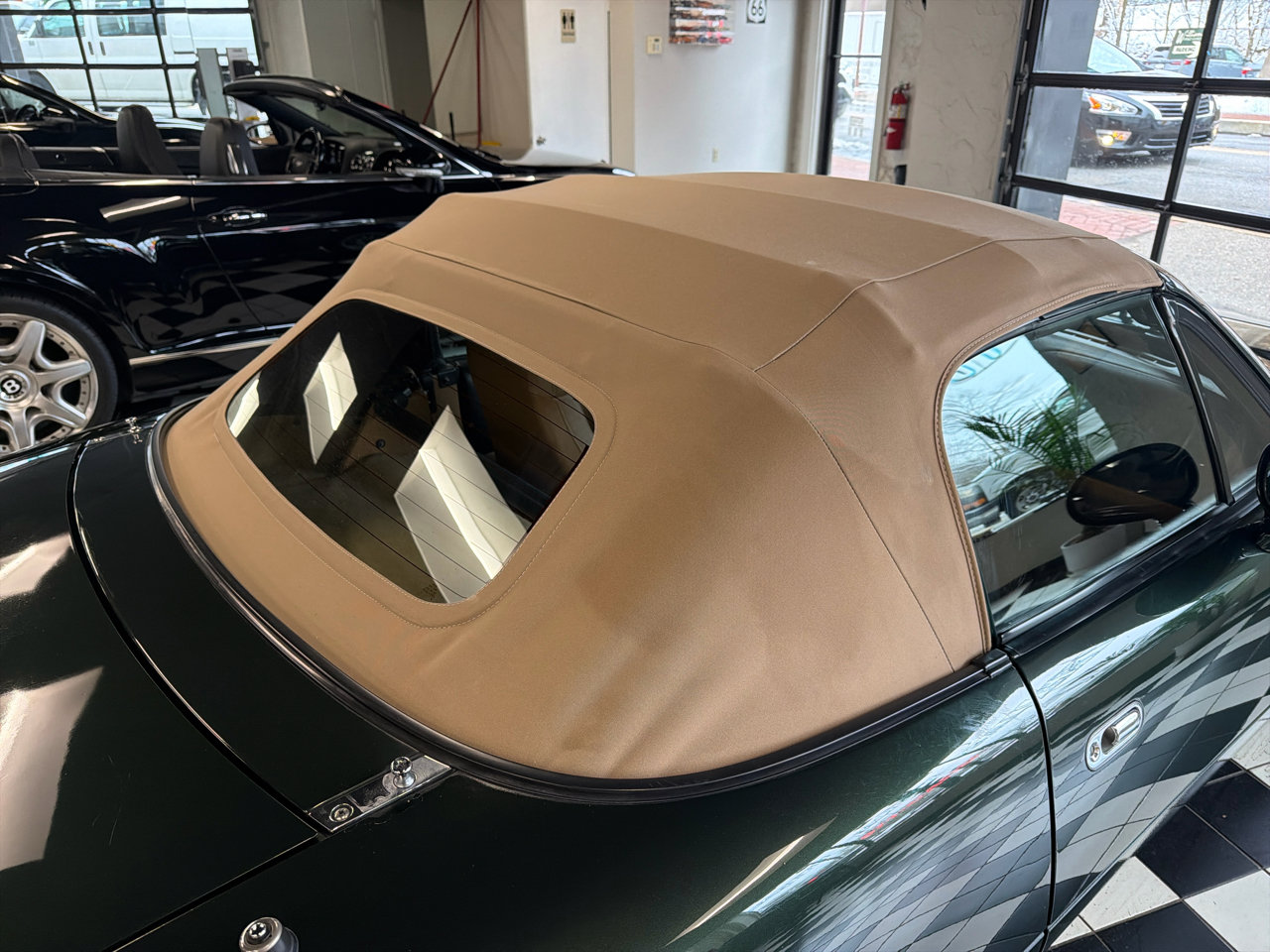 Used 1997 MAZDA MX-5 Miata M-Edition image 11