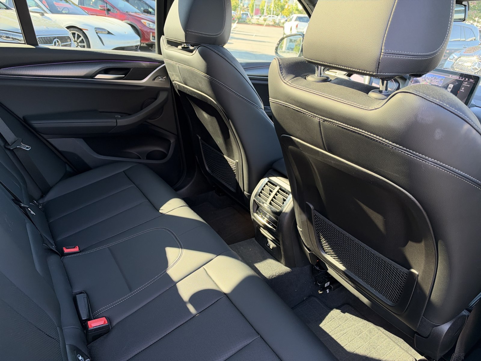Used 2023 BMW X3 xDrive30i w/ M Sport Package AWD/4WD image 7