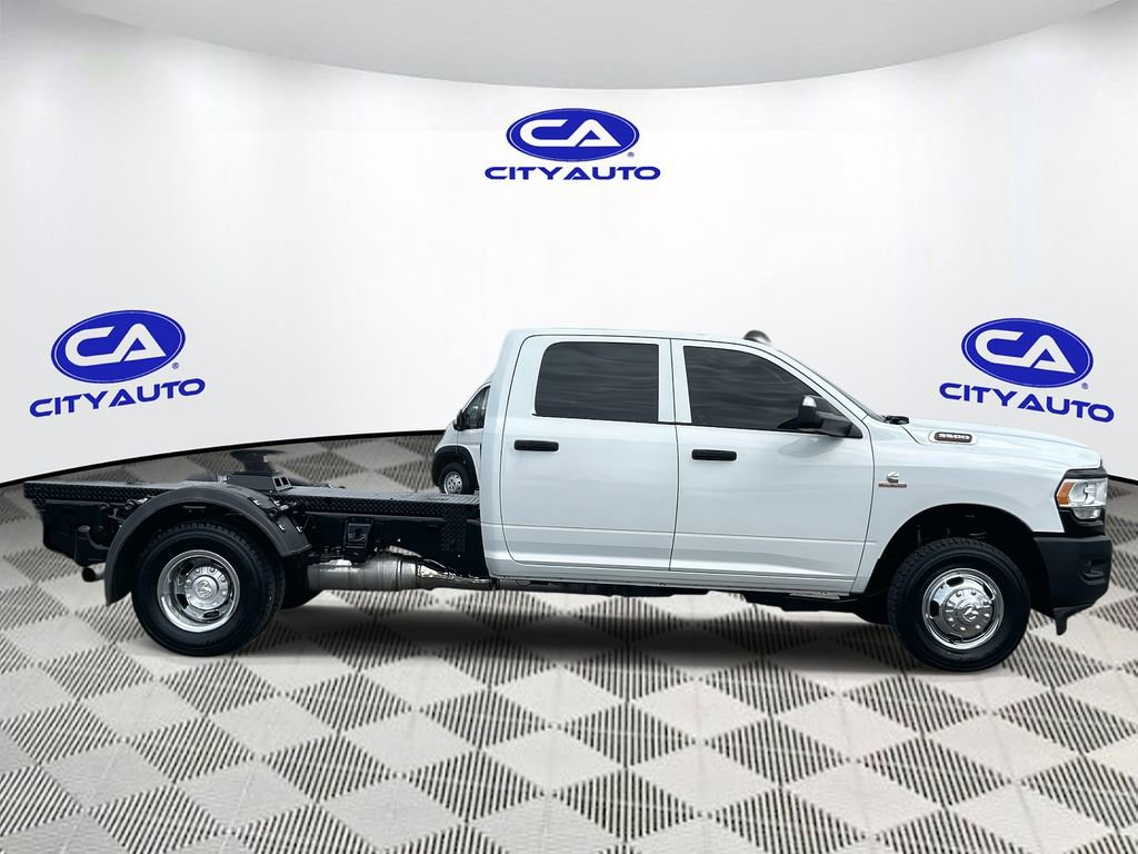 Used 2022 RAM 3500 Tradesman w/ Max Tow Package AWD/4WD image 2