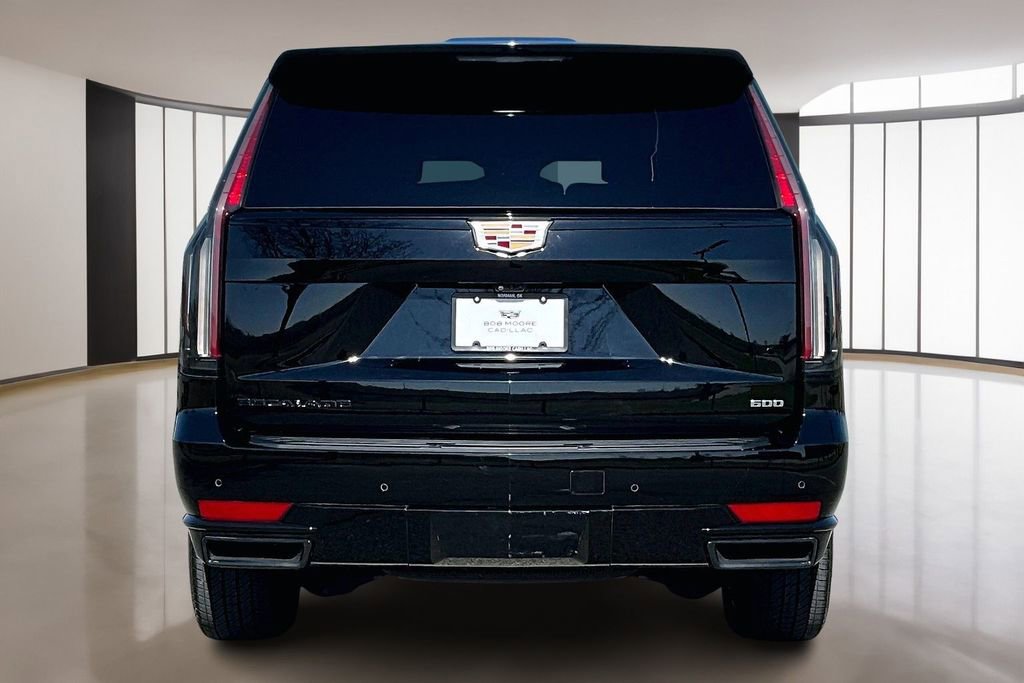 Certified 2024 Cadillac Escalade Sport w/ Touring Package AWD/4WD image 4