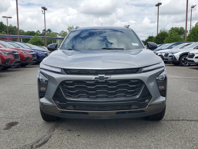 Used 2025 Chevrolet Trax ACTIV w/ Driver Confidence Package FWD video 2