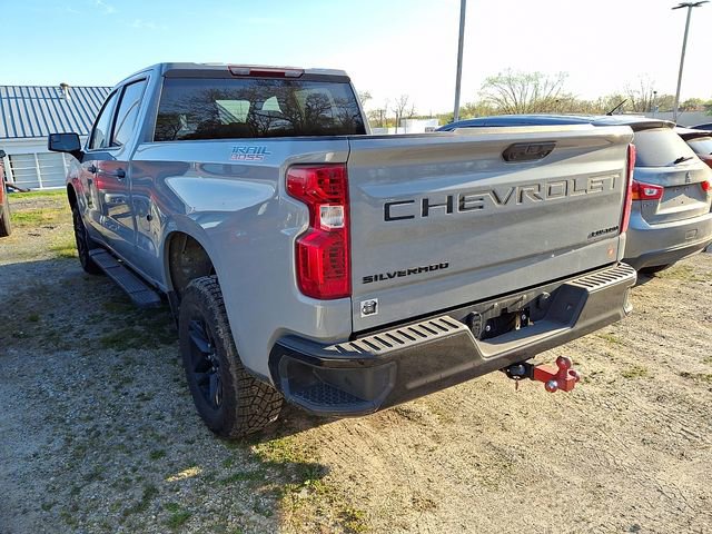 Certified 2024 Chevrolet Silverado 1500 Custom Trail Boss w/ LPO, Dark Essentials Package AWD/4WD image 4