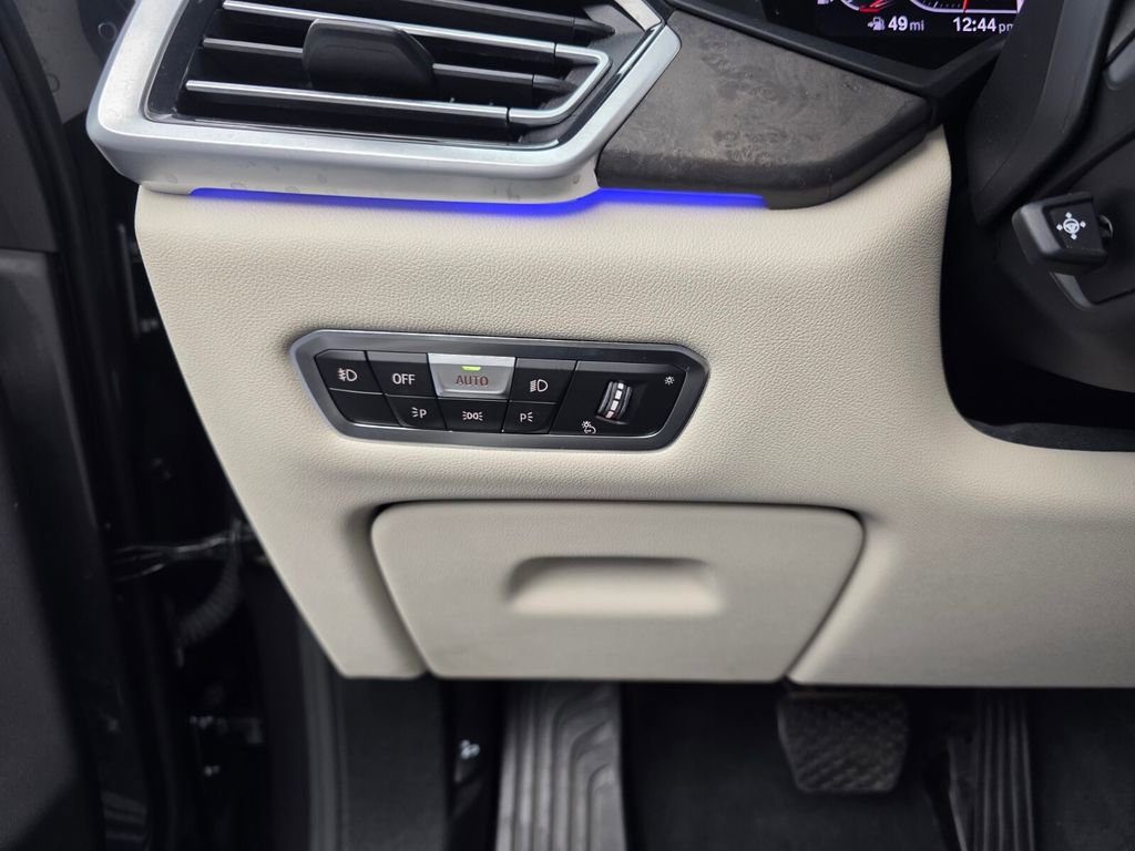 Used 2020 BMW X5 sDrive40i w/ Convenience Package RWD image 25