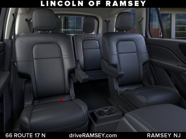 New 2026 Lincoln Aviator AWD image 12