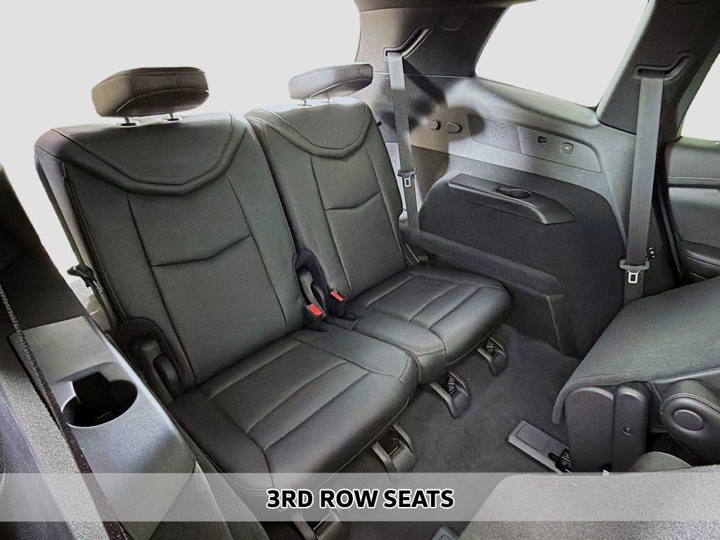 Used 2023 Cadillac XT6 Premium Luxury image 10