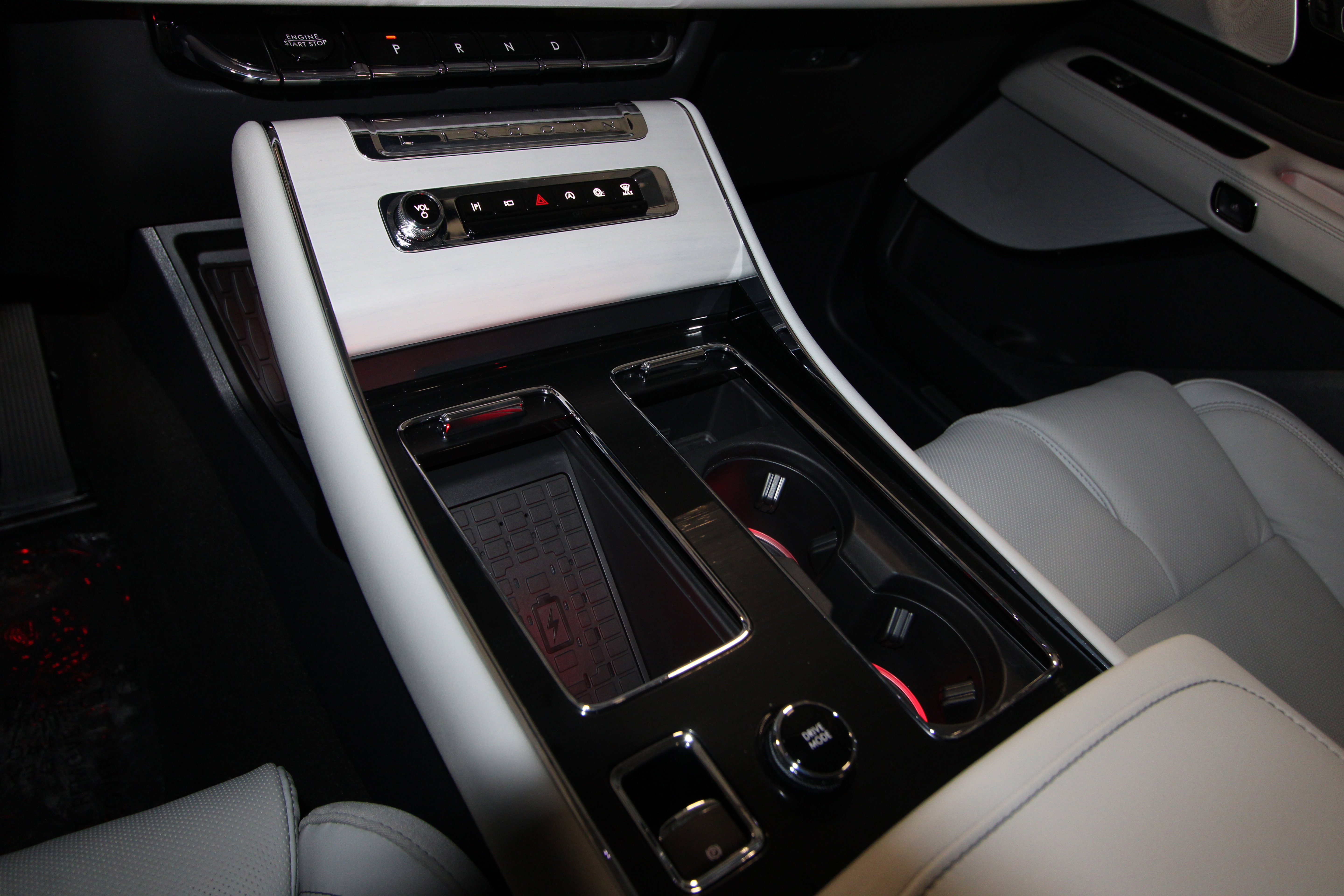 New 2026 Lincoln Aviator Reserve image 17