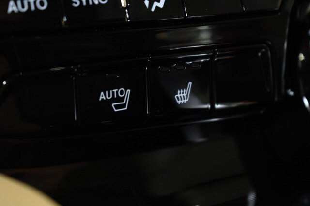 Used 2023 Acura MDX w/ Technology Package AWD/4WD image 39