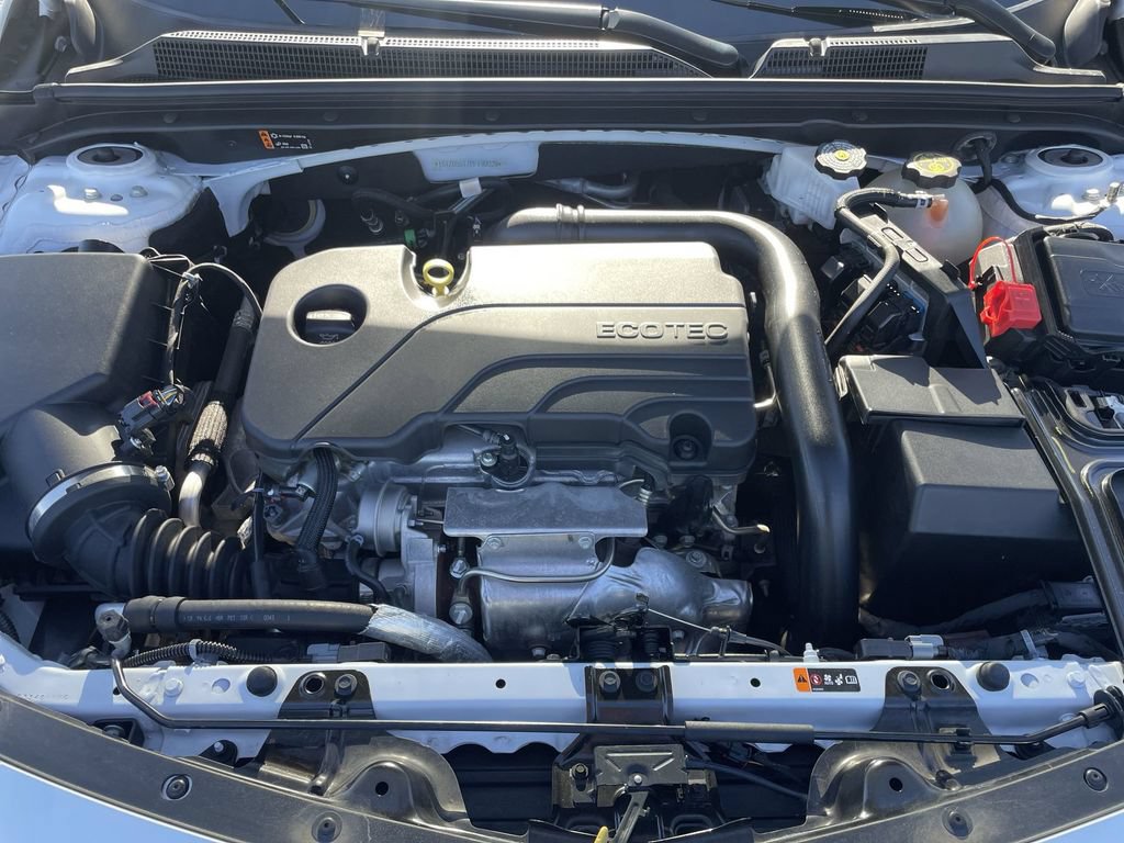 Used 2023 Chevrolet Malibu LT FWD image 14