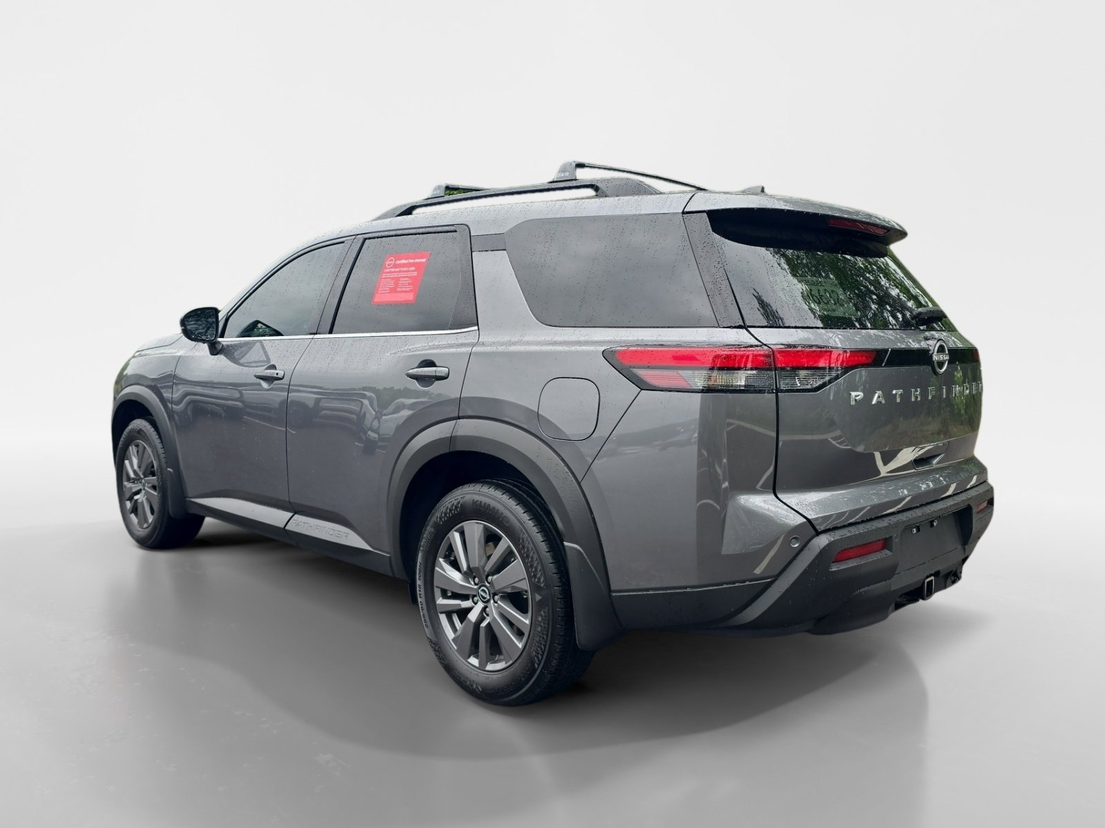 Used 2025 Nissan Pathfinder SV w/ SV Premium Package FWD video 3