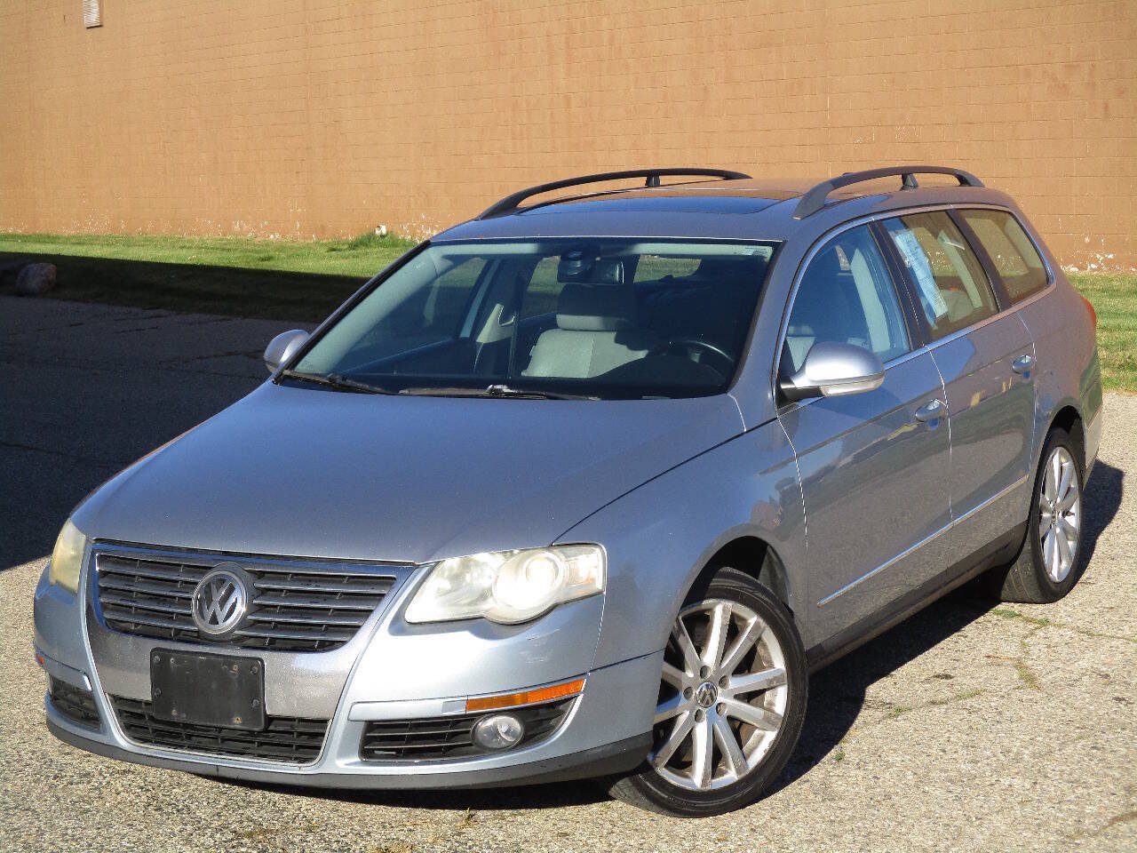 Used 2007 Volkswagen Passat 3.6 AWD/4WD image 2