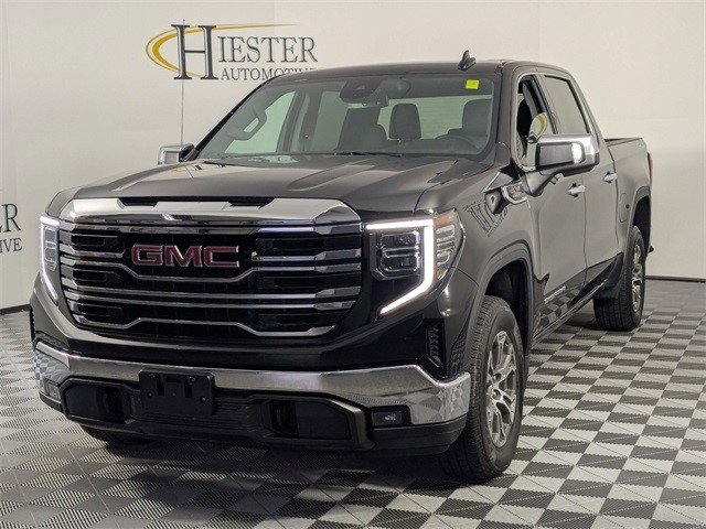Used 2024 GMC Sierra 1500 SLT image 4