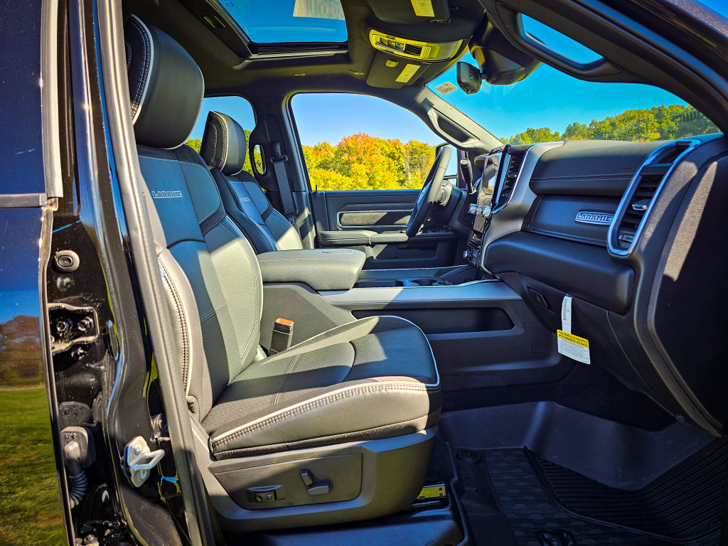 New 2027 RAM 3500 Laramie AWD/4WD image 51