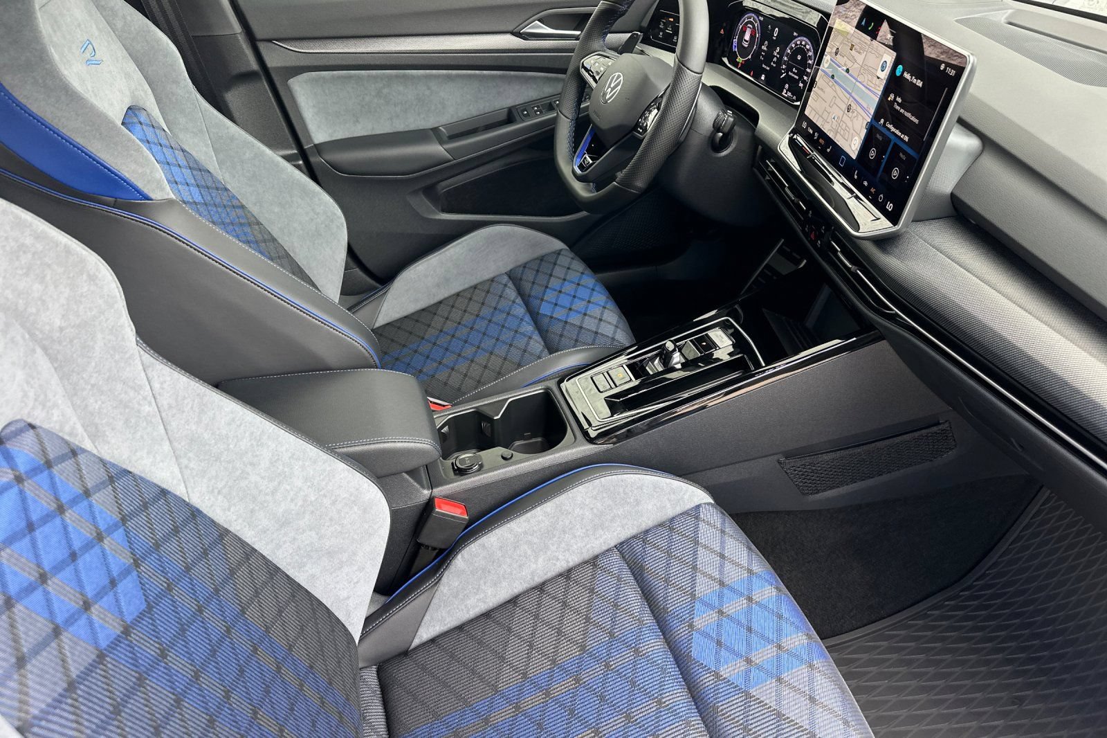 New 2026 Volkswagen Golf w/ Euro Style Package AWD/4WD image 14