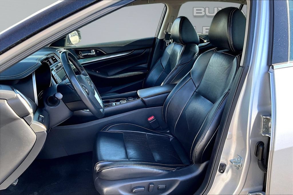 Used 2020 Nissan Maxima 3.5 SV w/ Floor Mat Group FWD image 24