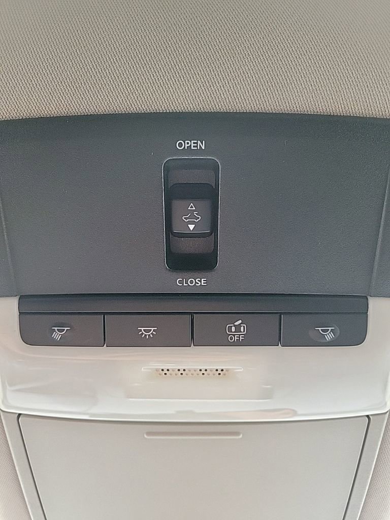 Used 2020 Nissan Altima 2.5 SR w/ Premium Package image 31