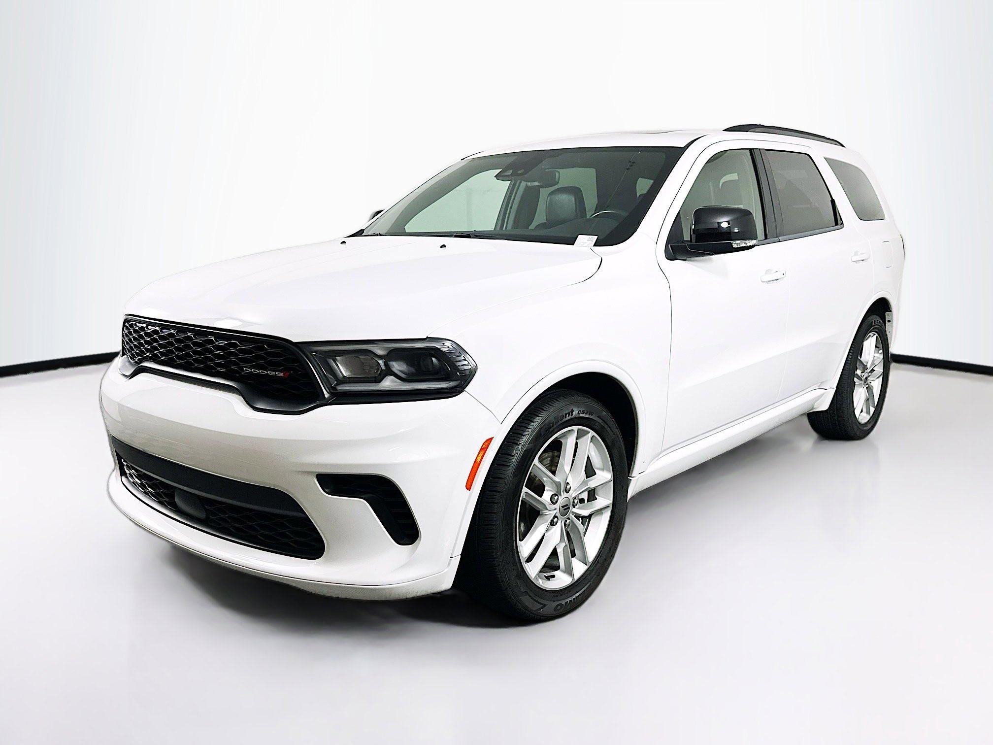 Used 2024 Dodge Durango GT image 3