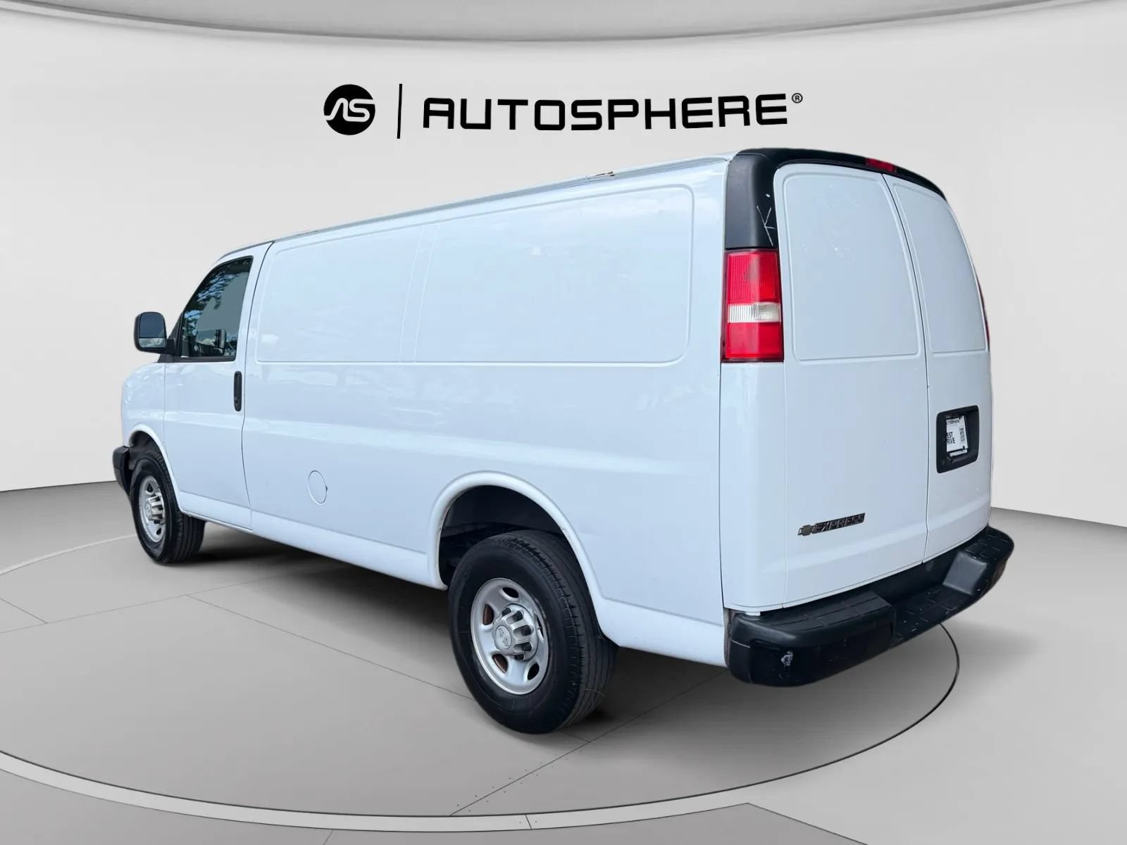 Used 2020 Chevrolet Express 2500 w/ Driver Convenience Package RWD image 7