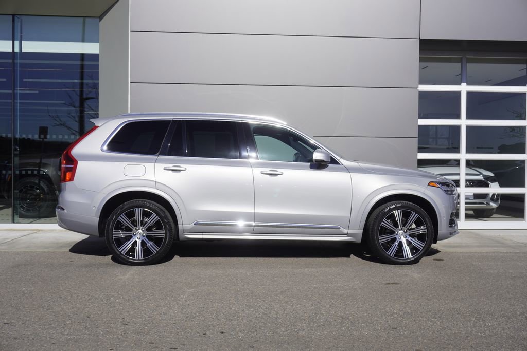 Used 2023 Volvo XC90 B6 Ultimate image 7
