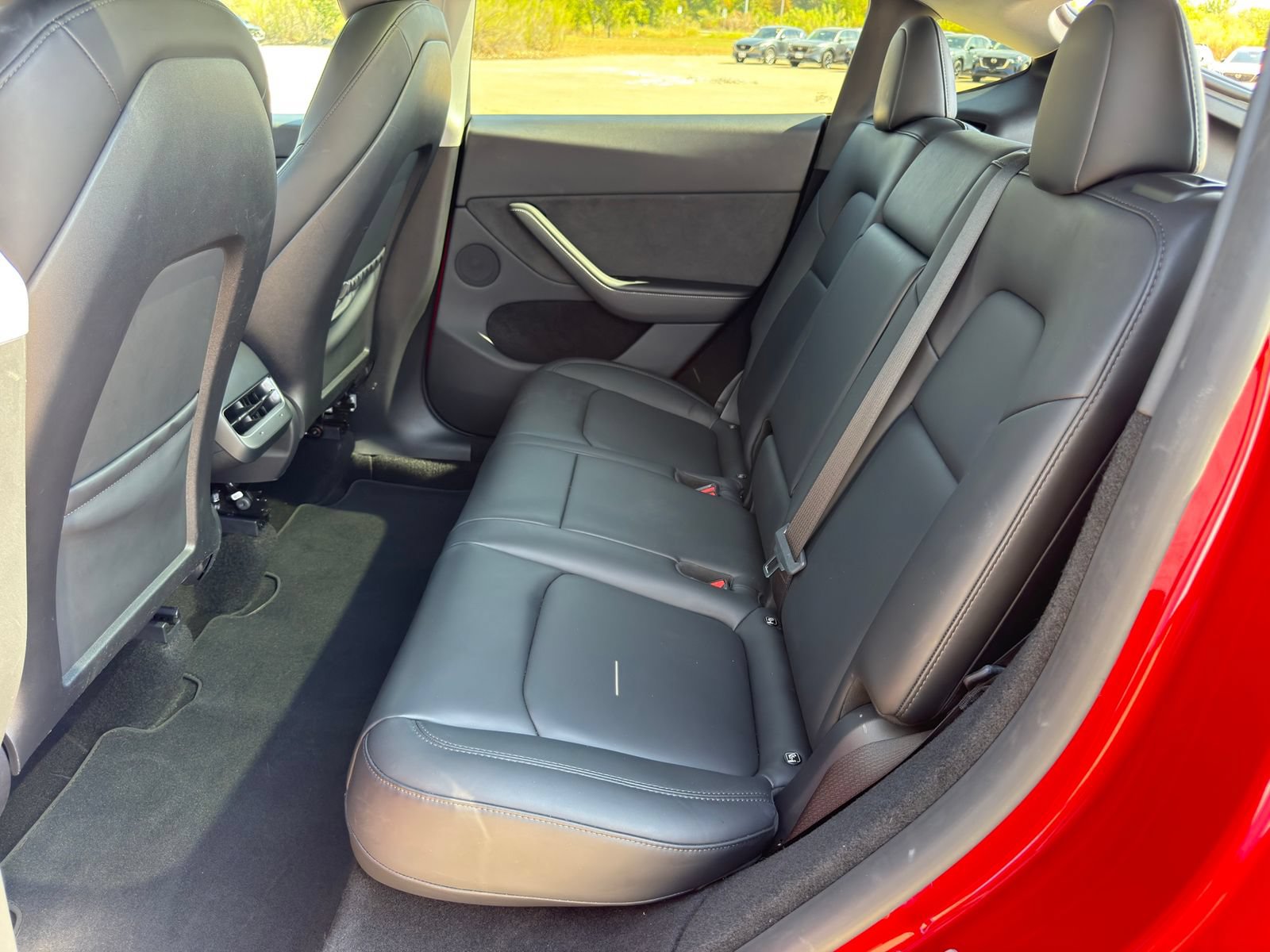 Used 2024 Tesla Model Y Long Range AWD/4WD image 28
