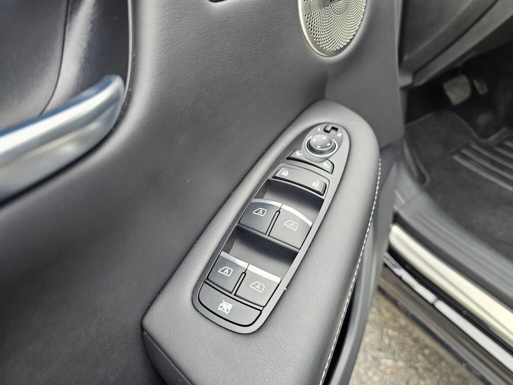 Used 2024 INFINITI QX60 Pure AWD/4WD image 26