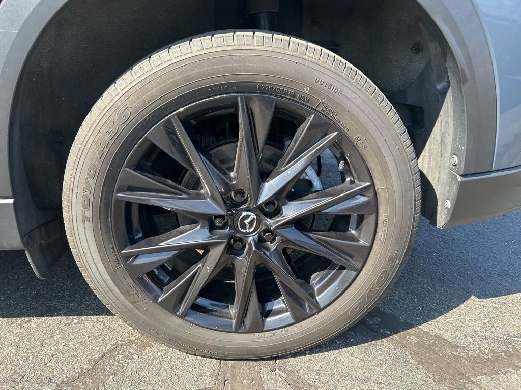 Used 2023 MAZDA CX-5 Carbon Edition image 12