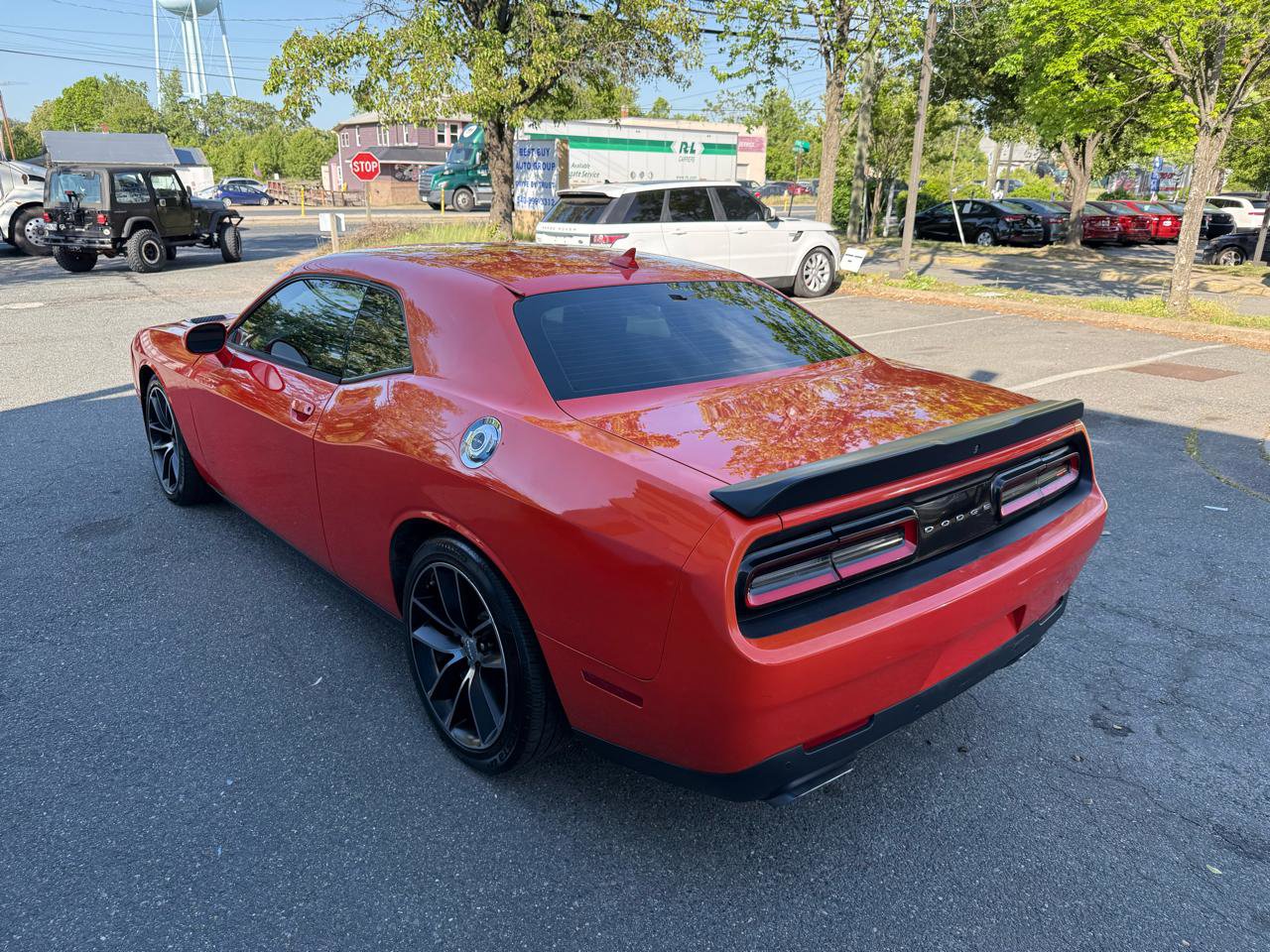 Used 2016 Dodge Challenger R/T Scat Pack RWD image 5