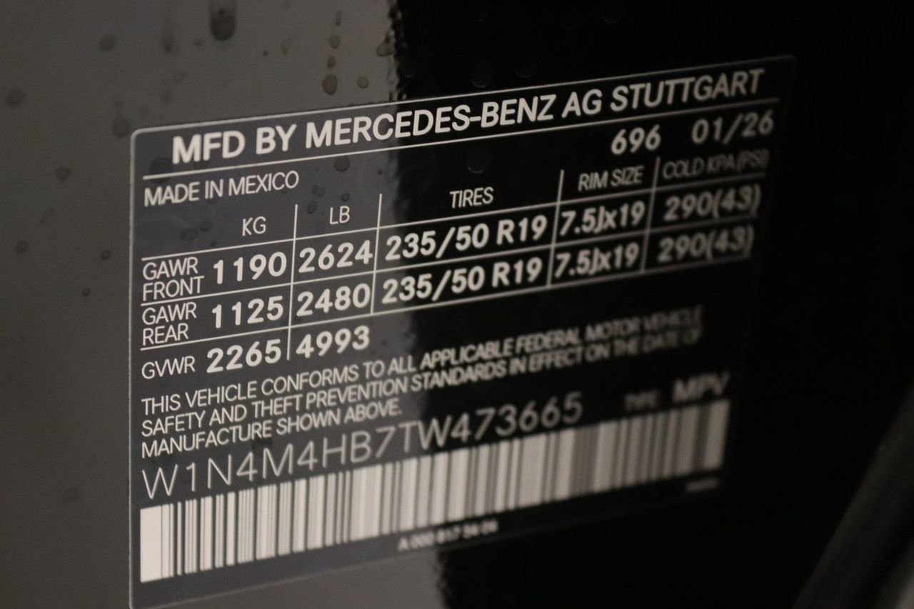 New 2026 Mercedes-Benz GLB 250 4MATIC image 11