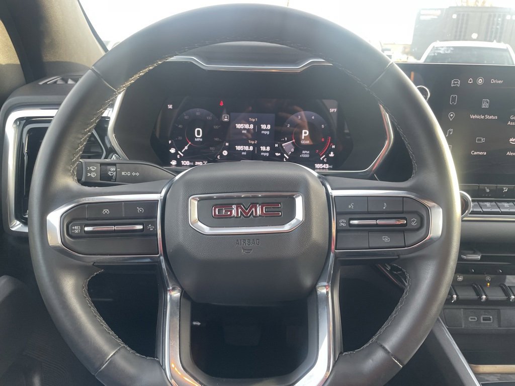 Used 2024 GMC Canyon Elevation w/ Elevation Premium Package image 14