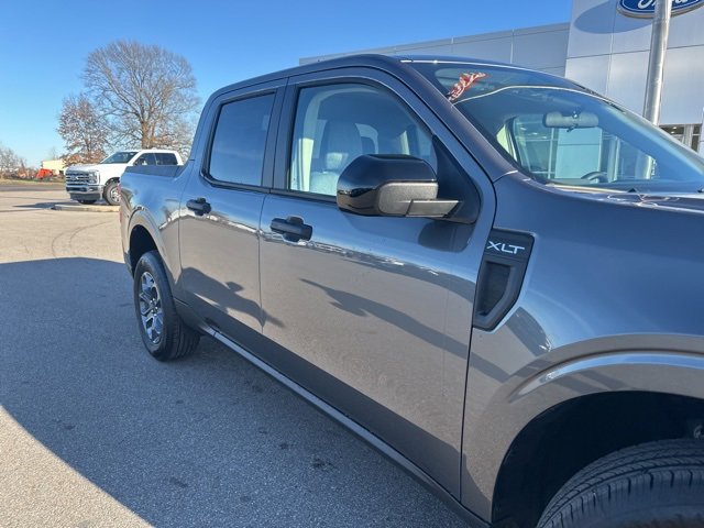 New 2025 Ford Maverick XLT w/ XLT Luxury Package image 7