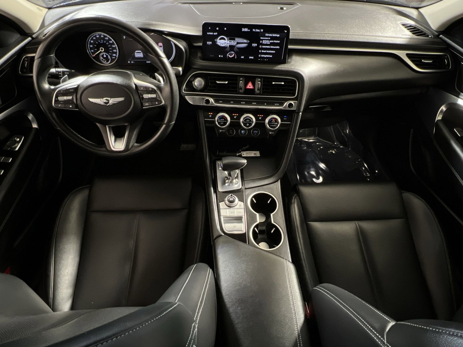 Used 2023 Genesis G70 2.0T image 21