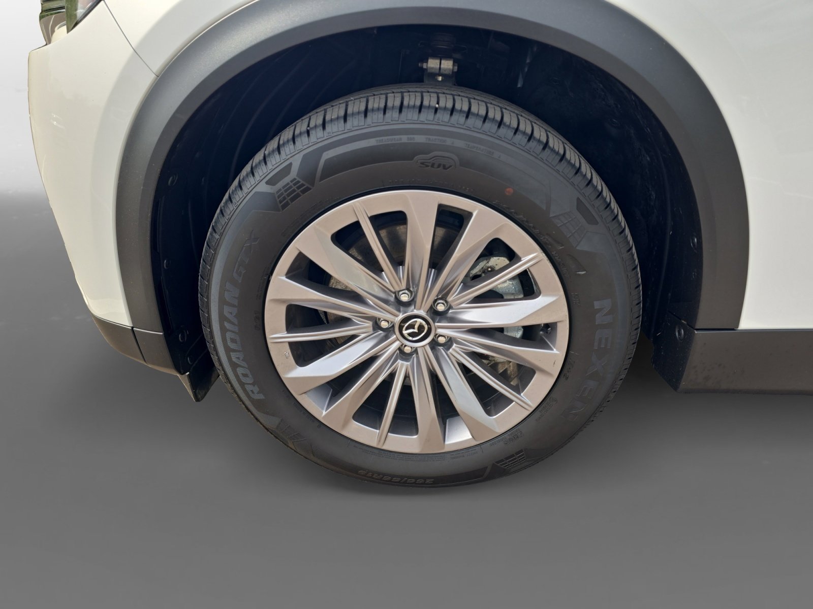 Used 2025 MAZDA CX-90 3.3 Turbo w/ Preferred Package image 9