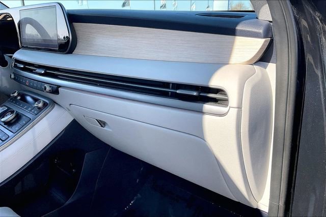 Used 2025 Hyundai Palisade Limited image 16