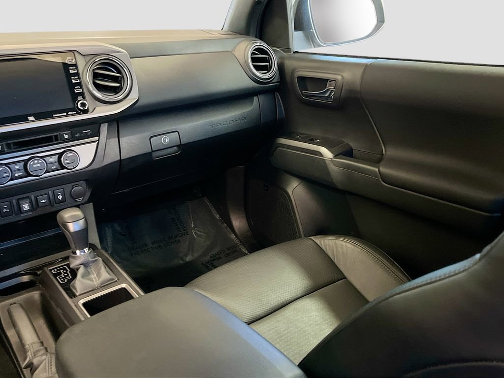 Used 2023 Toyota Tacoma TRD Sport w/ TRD Premium Sport Package image 25