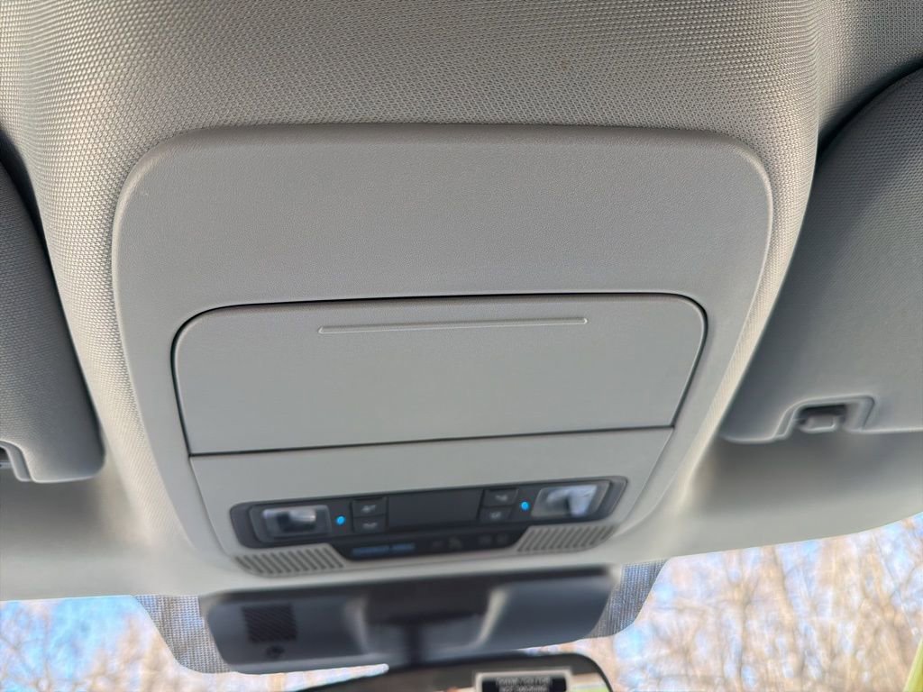 Used 2025 Ford F150 XLT w/ Equipment Group 301A Standard image 24