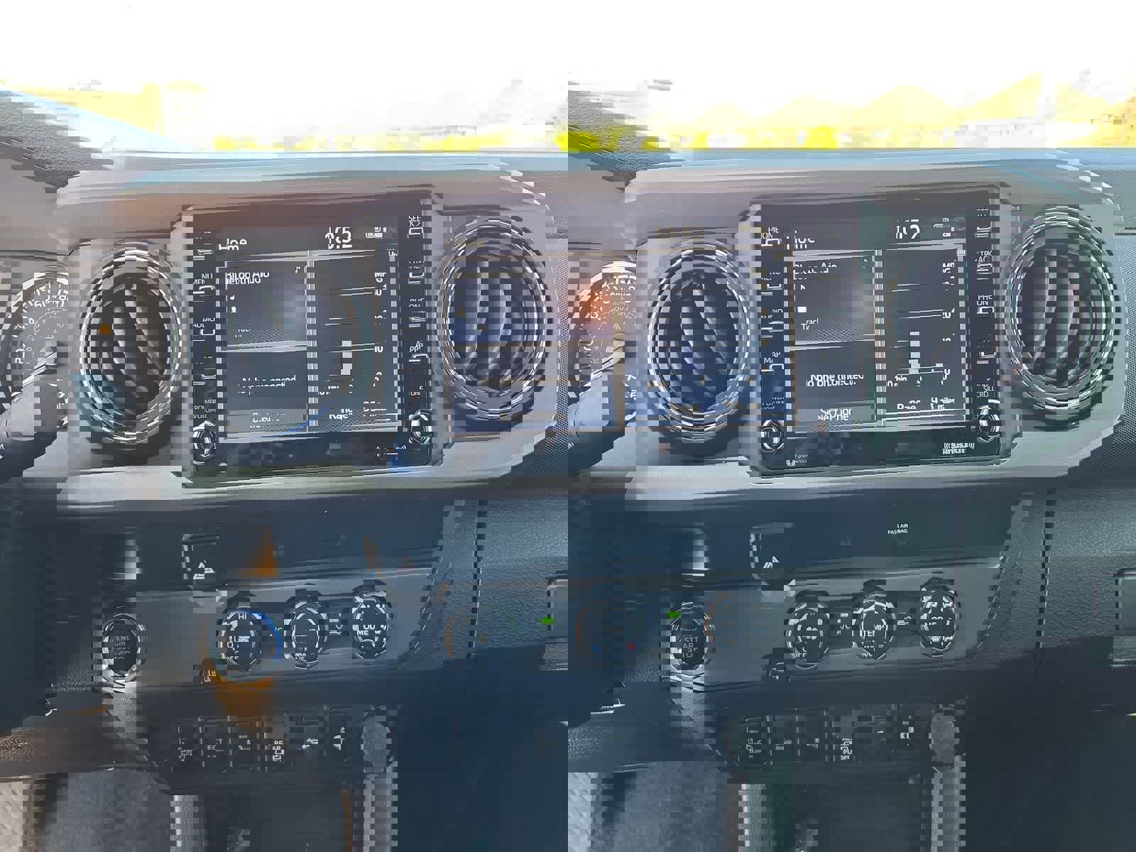 Used 2020 Toyota Tacoma TRD Sport w/ Technology Package RWD image 26