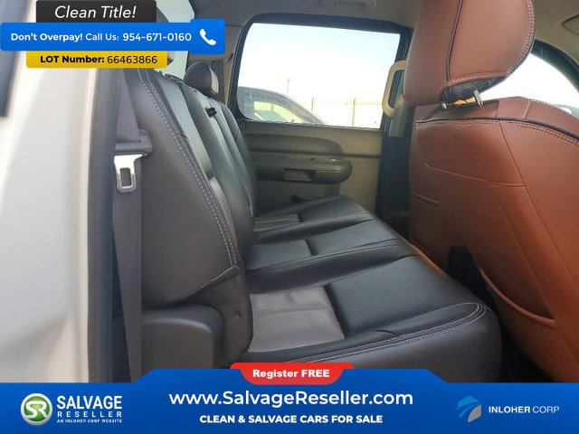 Used 2010 GMC Sierra 1500 4x4 Crew Cab Hybrid image 13