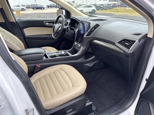 Used 2022 Ford Edge SEL image 27